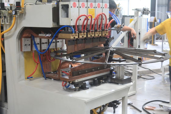 Protetor espiral trifásico Spot Welding Machine do fã 100KVA